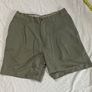 Tommy Bahama 100% silk shorts